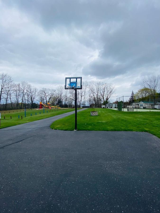 Pleasure Point Rv Resort Edmore Zewnętrze zdjęcie